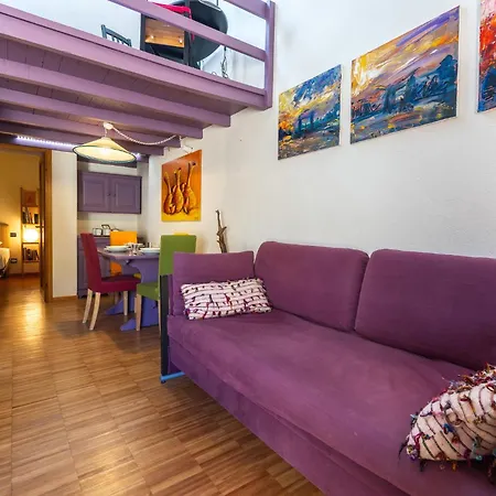 Hostdomus - Purple Apartment Cesana Torinese